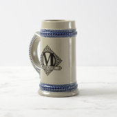 Verzierter Monogramm-Design-Bierstein Bierglas (Vorderseite Links)
