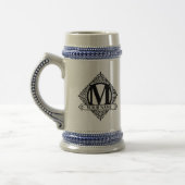 Verzierter Monogramm-Design-Bierstein Bierglas (Links)