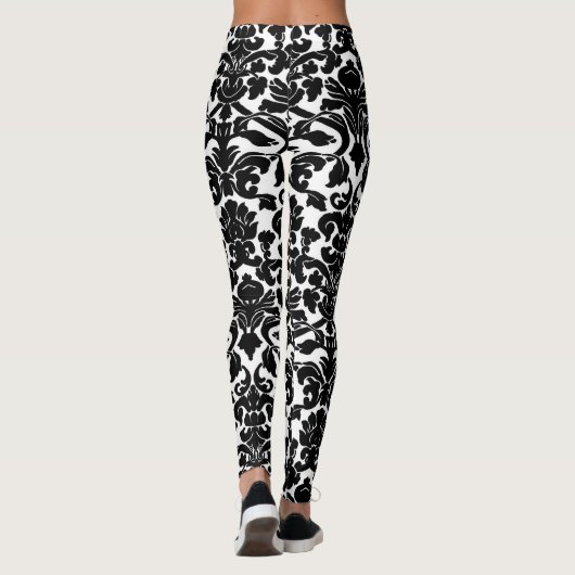 Verziertes Damaskusmuster aus Schwarz und Weiß Leggings (Rückseite)