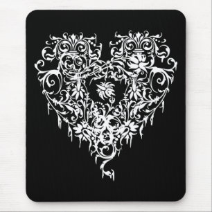 Verziertes gotisches Herz Mousepad