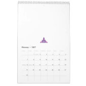 Verziertes, symmetrisches Design mit lila, rosa un Kalender (Feb 2027)