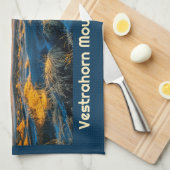 Vestrahorn-Gebirge mit benutzerdefiniertem Text, I Geschirrtuch (Viertel Falte)