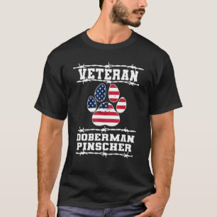 Veteran Doberman Pinscher Remüde Hunderuhestand T-Shirt