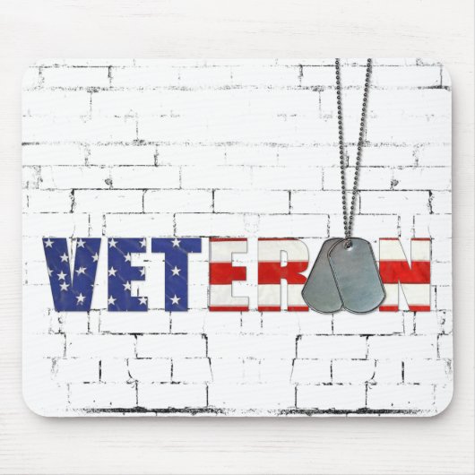 Veteran Dog Tags auf Brick Mousepad (Vorne)