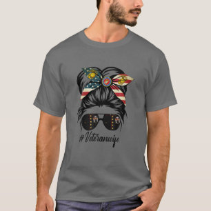Veteran Ehefrau Military Patriotic Messy Bun Hair T-Shirt