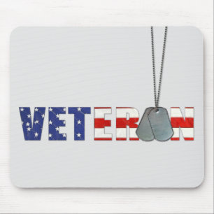Veteran Hunde Tags auf Grau Mousepad