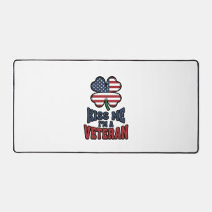 Veteran Küss Mich Patriotischer Klee Vintage-Shirt Schreibtischunterlage