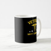 Veteran Navy Corpsman T Shirt Kaffeetasse (VorderseiteRechts)