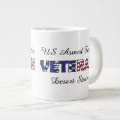 Veteran US-bewaffnete Kräfte-Militär untersucht Jumbo-Tasse (Vorderseite Rechts)