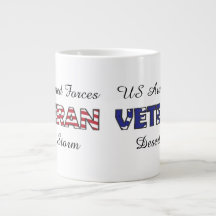 Veteran US-bewaffnete Kräfte-Militär untersucht