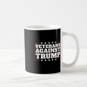 Veteranen gegen Trump-Anti-Trump-Veteranen gegen Kaffeetasse