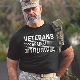 Veteranen gegen Trump T-Shirt