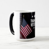 Veteranen-Tag Verwandlungstasse (Vorderseite Links)