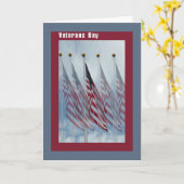 Veteranen-Tageskarte mit fünf Flaggen Karte (Gelbe Blume)