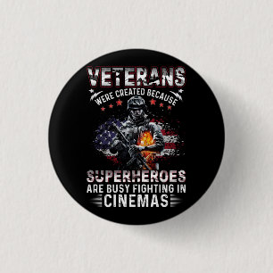 Veteranen, weil Superhelden in Cinemas beschäftigt Button