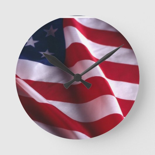 Veteran's Day Danke, Patriotic American Flag Runde Wanduhr (Vorderseite)