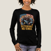 Veterans No Kings Graphic Bear Tri-Blend Shirt (Vorderseite)