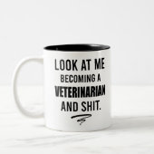 Veterinäramt Shirt Funny Vet Abschluss Geschenk Sh Zweifarbige Tasse (Links)