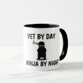 VETERINARIAN NINJA COFFEE MUG TASSE (VorderseiteRechts)