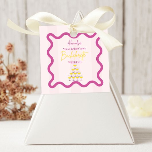 Veuve Before Vows Bachelorette Weekend Quadratischer Aufkleber