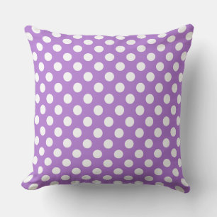 Vey Niedlich Lavender Polka Dot Pattern Kissen