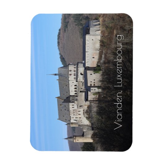 Vianden Castle Winter View, Luxemburg Magnet (Vertikal)