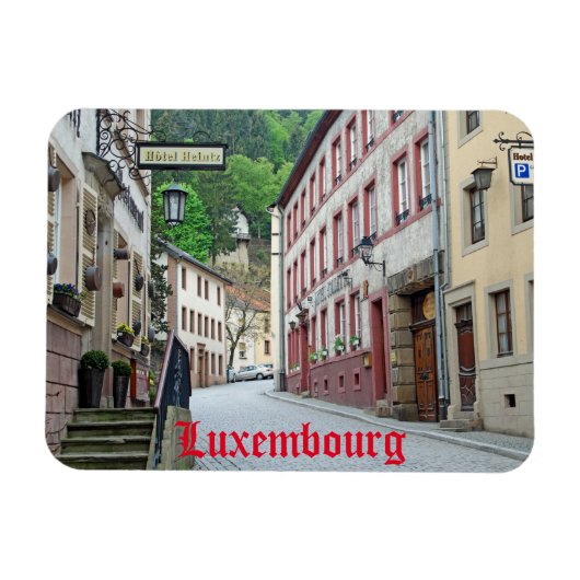 Vianden, Luxemburger Straßenszene Magnet (Horizontal)