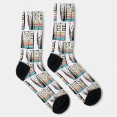 Vibe Retro Ästhetik Moderne Mood Typografie Socken (Rechts)