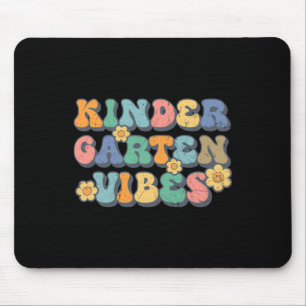Vibes im Kindergarten Erster Tag Zurück zur Schule Mousepad