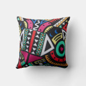 Vibrant Afro-Centric Geometric Pattern – Bold Trib Kissen (Rückseite)