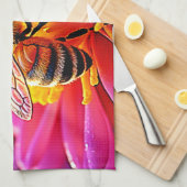 Vibrant Bee on Bloom Design Geschirrtuch (Viertel Falte)