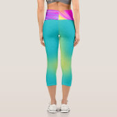 Vibrant Color Aesthetic Pattern Capri Leggings (Rückseite)
