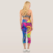 Vibrant Color Aesthetic Pattern Capri Leggings (Rückseite)