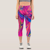 Vibrant Color Aesthetic Pattern Capri Leggings (Vorderseite)