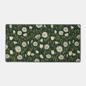 Vibrant Daisy Pattern with Lush Green Accents Schreibtischunterlage (Vorderseite)
