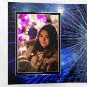 Vibrant dunkelblaue Feuerwerke Neujahr 2026 3 Foto Dreifach Gefaltete Urlaubskarte (Innen Erste Seite)