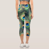 Vibrant Exotic Peacock Feather Print Capri Leggings (Rückseite)