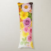 Vibrant Floral Gradient Art – Pink Yellow Purple Seitenschläferkissen (Vorderseite Vertikal)