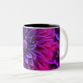 Vibrant Fractal Blossom Art Zweifarbige Tasse (VorderseiteRechts)