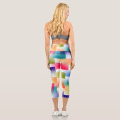 Vibrant Geometric Color Blocks with Soft Gradient  Capri Leggings (Rückseite)