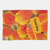 Vibrant Orange Tulip Petals Fotografie Custom Handtuch (Horizontal)