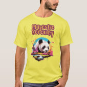 Vibrant Panda Majesty: Kühne Farben der Natur T-Shirt (Vorderseite)