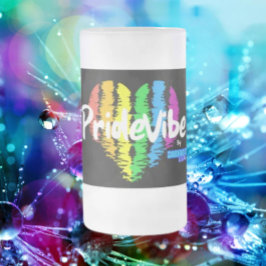 Vibrant PrideVibe: Beifall mit Regenbogenherz Mattglas Bierglas