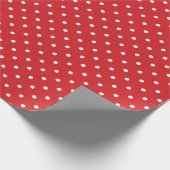 Vibrant Red Polka Dot Pattern Design Geschenkpapier (Ecke)