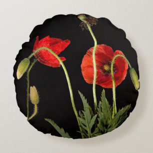 Vibrant Red Poppies on Black Rundes Kissen