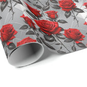 Vibrant Red Roses On A Metallic Silver Background  Geschenkpapier (Rolleneckpunkt)