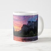 Vibrant Sky | Yosemite Valley Jumbo-Tasse (Vorderseite Rechts)