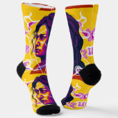 Vibrant Stylized Portrait with Abstract Elements Socken (Gewinkelt)