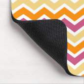 Vibrant Tribal ZigZag Mousepad (Ecke)