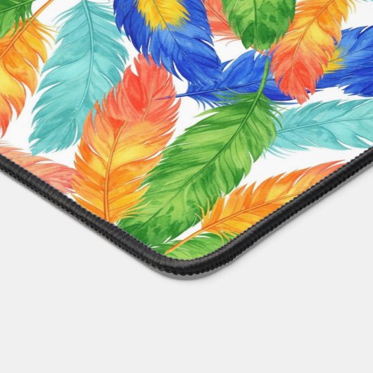 Vibrant Watercolor Feather Pattern Schreibtischunterlage (Ecke)